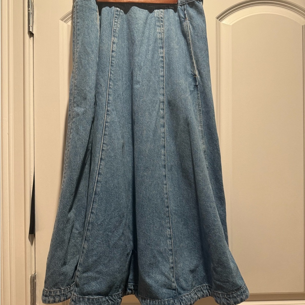 Madewell Midi Skirt in Robertson Wash: Airy Denim Edition - Picture 3 of 5